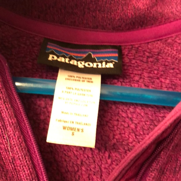 Purple Patagonia pullover. - Picture 3 of 3